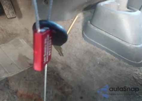 1998 Nissan Frontier Se/Xe z USA, uszkodzony, nr VIN 1N6DD26S0WC316688